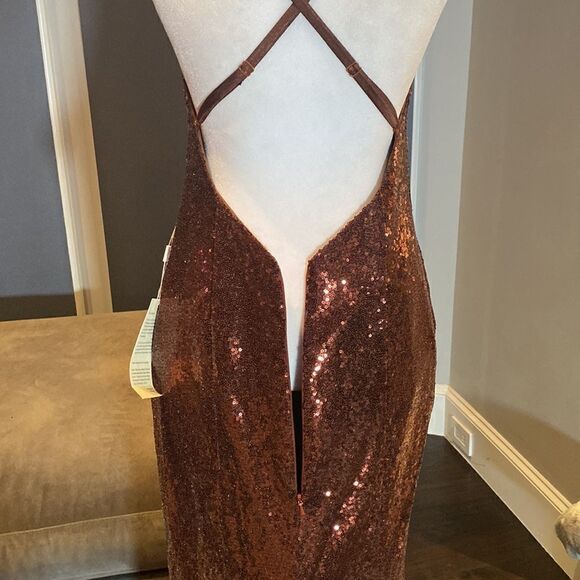 Women’s Gorgeous Fully Sequined Prom Party Dress Mermaid Fit & Train Size 4 NWT - Picture 9 of 11